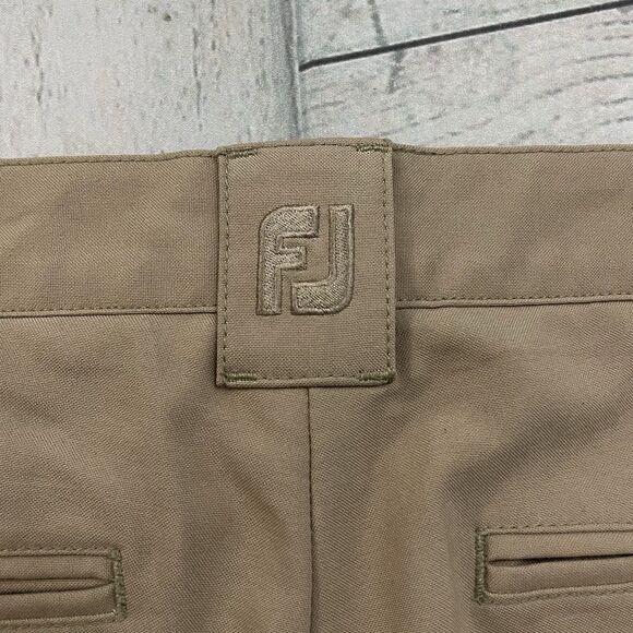 FootJoy Men's W34 x L30 Tan Straight Leg Flat Front Casual Golf Pants - Picture 3 of 9